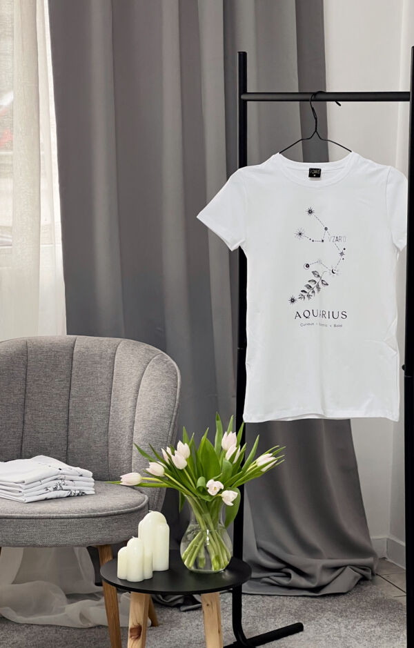 Дамска тениска зодия Водолей - Aquarius